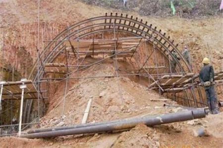 东明钢花管锚杆施工